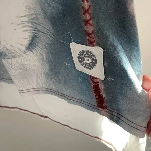 DOUBLE D RANCH Embroidered/Beaded Wolf in Head Dress Tee/Tunic: NWOT; MEDIUM - Picture 5 of 9